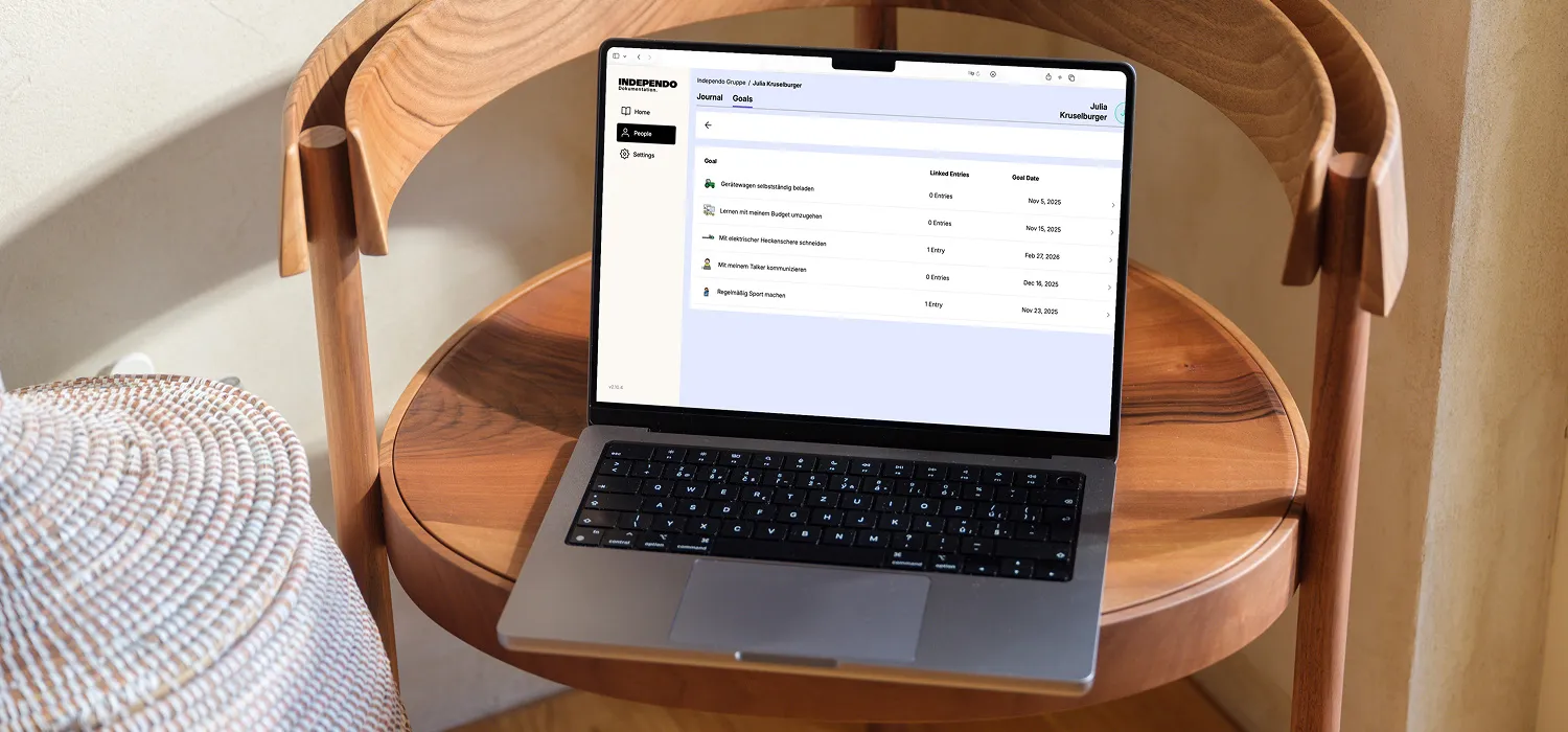 Laptop mit der Dokumentationsübersicht im Independo Portal
