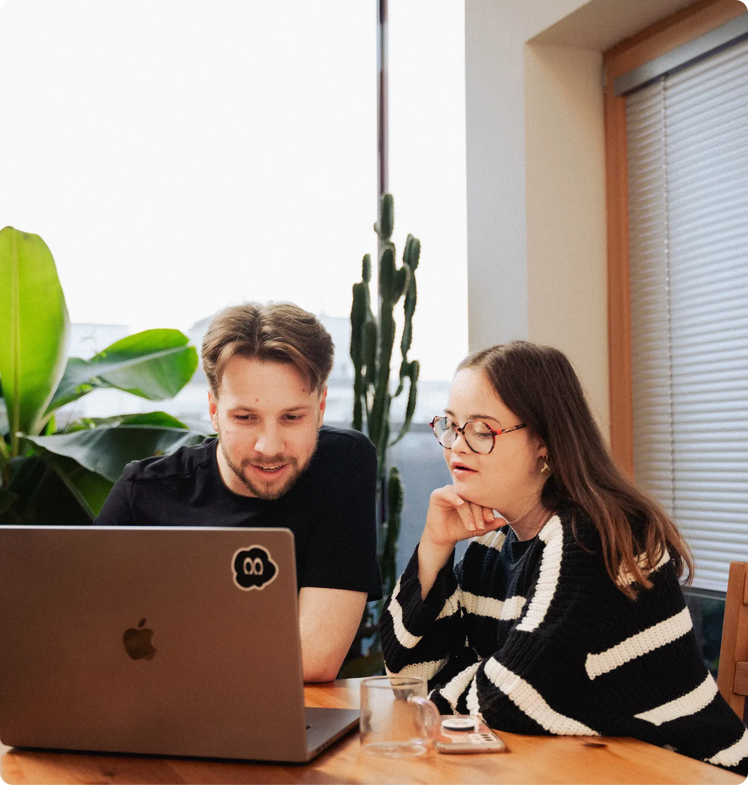 People testing an accessible app interface during an Independo co-design session.